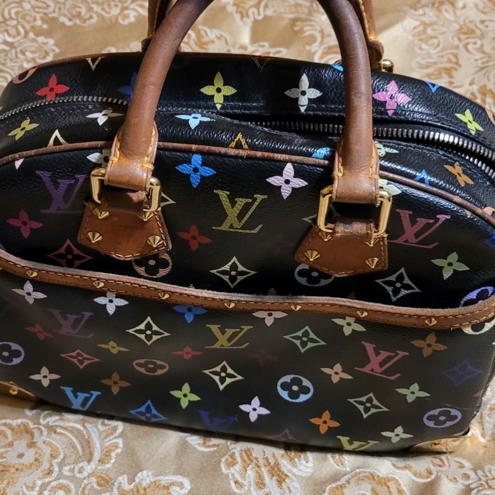 Handbag  code #MI1005